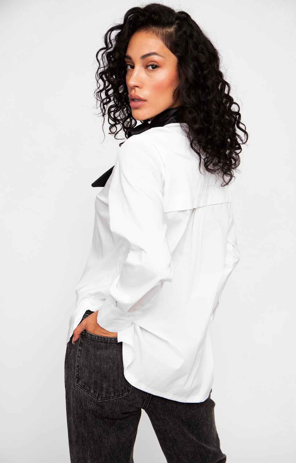 LEATHER TIE DRESS SHIRT